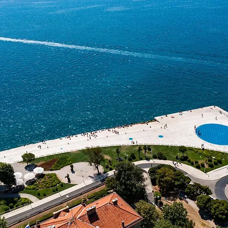 Centrooms Kovac 4*