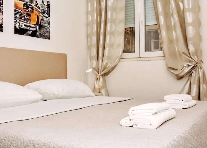 Centrooms Kovac Pensionat 4*