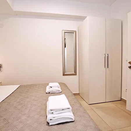 Centrooms Kovac Pensjonat 4*