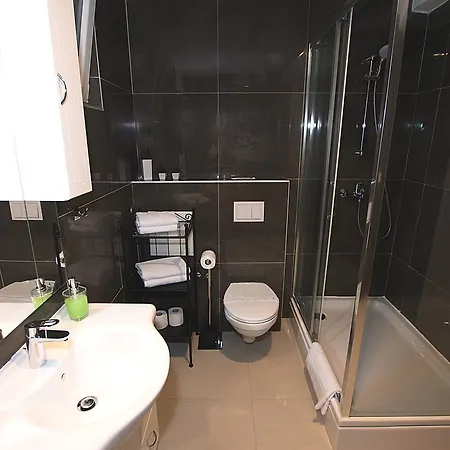 Guest house Centrooms Kovac 4*